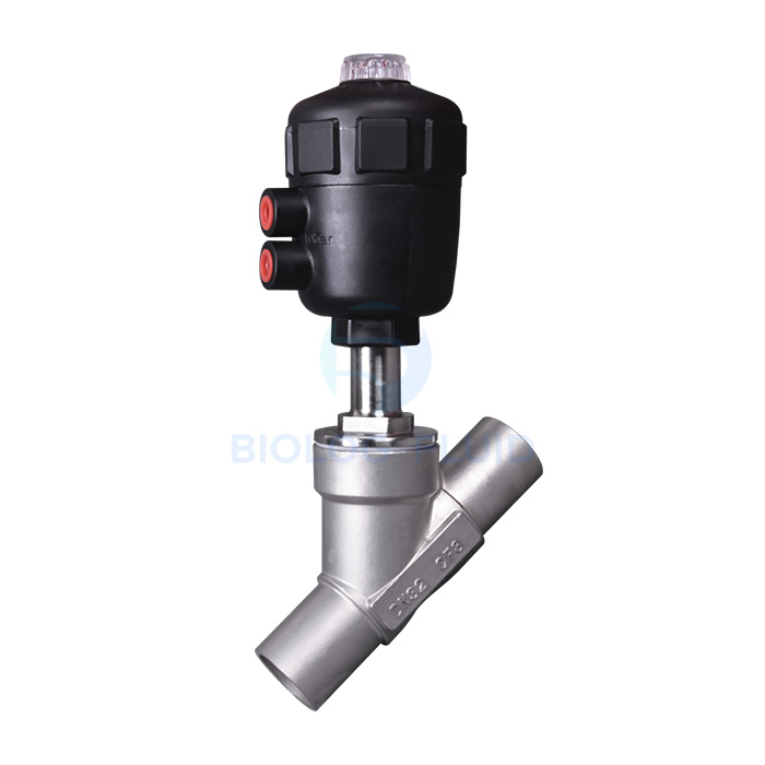 Pneumatic welding angle seat valve